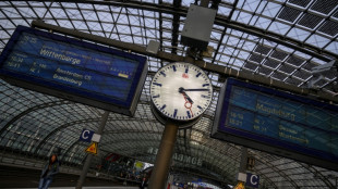Erneuter Diebstahl von 18 Kilogramm schweren Bahnhofsuhren in Baden-W&uuml;rttemberg