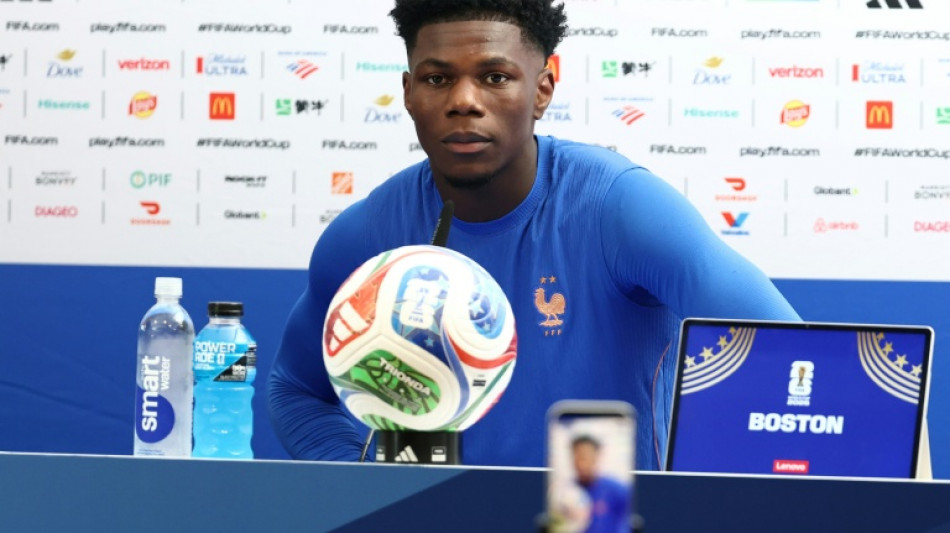 Fran&ccedil;a quer deixar Deschamps 'orgulhoso' em jogo contra Noruega, diz Tchouam&eacute;ni
