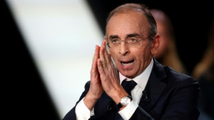 M&aacute;s all&aacute; de Macron, Le Pen y M&eacute;lenchon, los otros candidatos de la presidencial en Francia