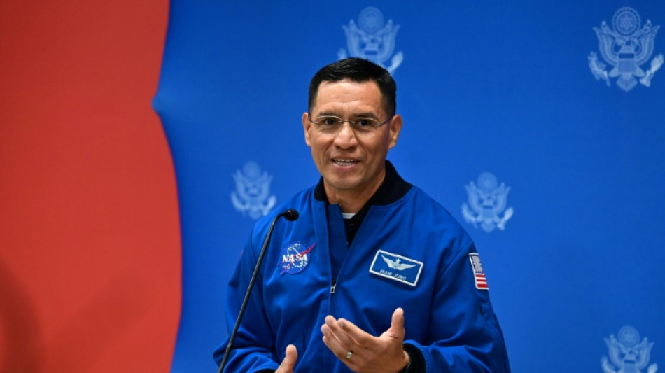 Astronauta salvadore&ntilde;o de NASA quiere inspirar a la "juventud del planeta"