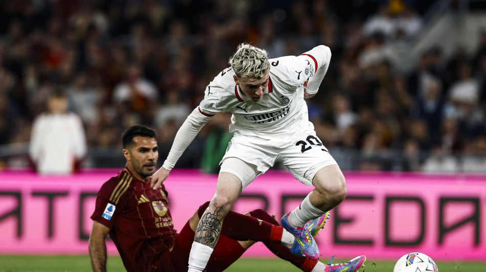 Calcio: Milan cede Alex Jimenez al Bournemouth