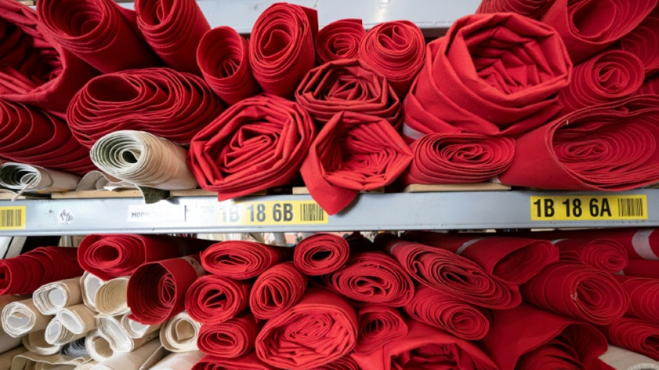 Seconde vie &agrave; Marseille pour le tapis  rouge du festival de Cannes