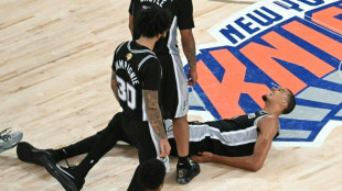 Spurs handling physicality of Knicks and New York hostility