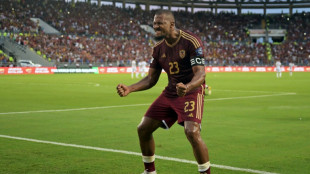 Venezuela vence Bol&iacute;via (2-0) em casa e acirra briga nas Eliminat&oacute;rias da Copa de 2026