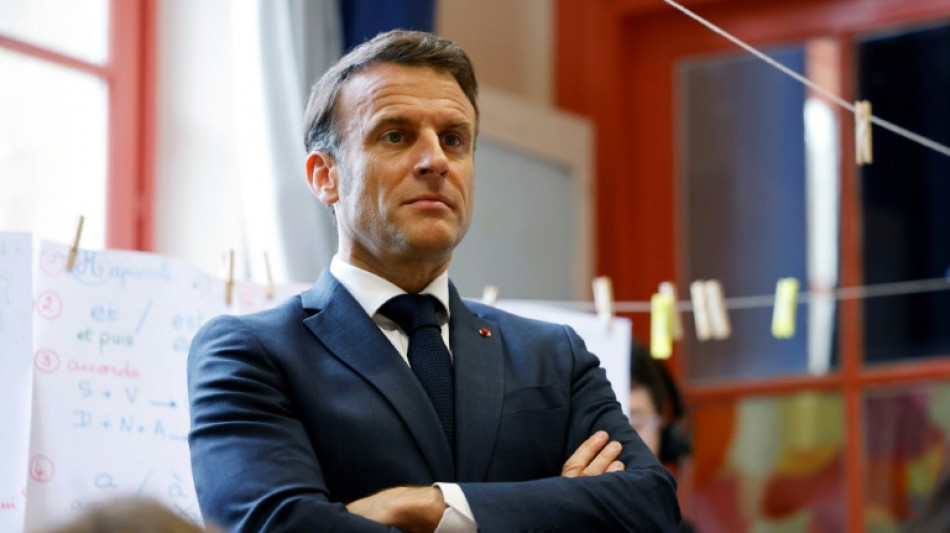 Macron impose une nouvelle r&eacute;forme de la formation des profs, pour mieux recruter