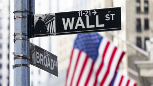 Wall Street apre in rialzo, Dj +1,55%, Nasdaq +1,55%