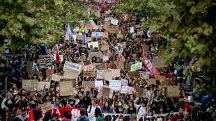 Governo franc&ecirc;s receber&aacute; organiza&ccedil;&otilde;es estudantis em novo dia de protestos