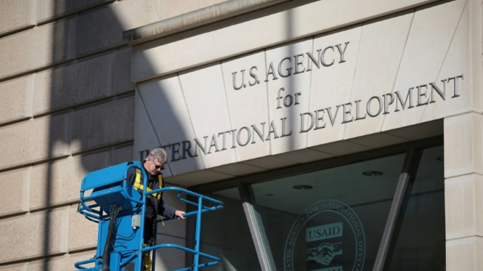 Congelamento de fundos da USAID amea&ccedil;a milh&otilde;es na Am&eacute;rica Latina