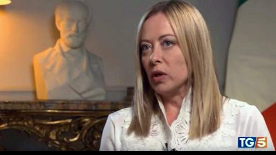 Meloni sente Trump e Zelensky,pace giusta in Ucraina