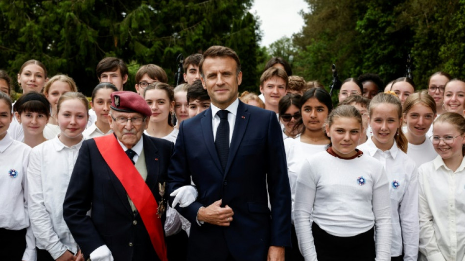 Macron elogia el "esp&iacute;ritu de sacrificio" al inicio de las ceremonias del Desembarco de Normand&iacute;a