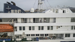 Evacuan a personal enfermo del crucero con el brote de hantavirus para ser atendidos en Pa&iacute;ses Bajos