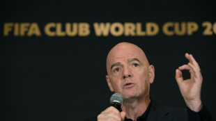 Time de refugiadas afegãs competirá em torneio amistoso promovido pela Fifa