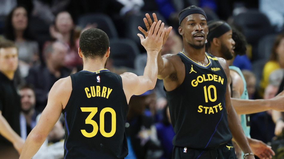 Nba: Curry batte LeBron James nel 'Clasico' californiano