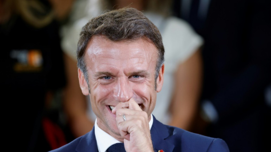Vor KI-Gipfel in Paris: Macron rappt und tanzt in Fake-Videos