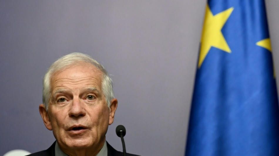 Chefe da diplomacia da UE chega &agrave; China para di&aacute;logo pr&eacute;vio &agrave; c&uacute;pula