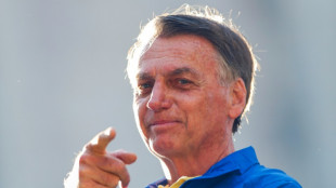 Bolsonaro cancela compromissos de julho ap&oacute;s passar mal 