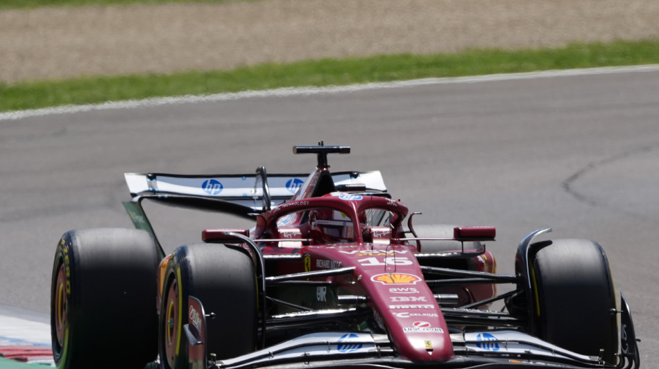 Leclerc "livello inaccettabile, chiediamo scusa"