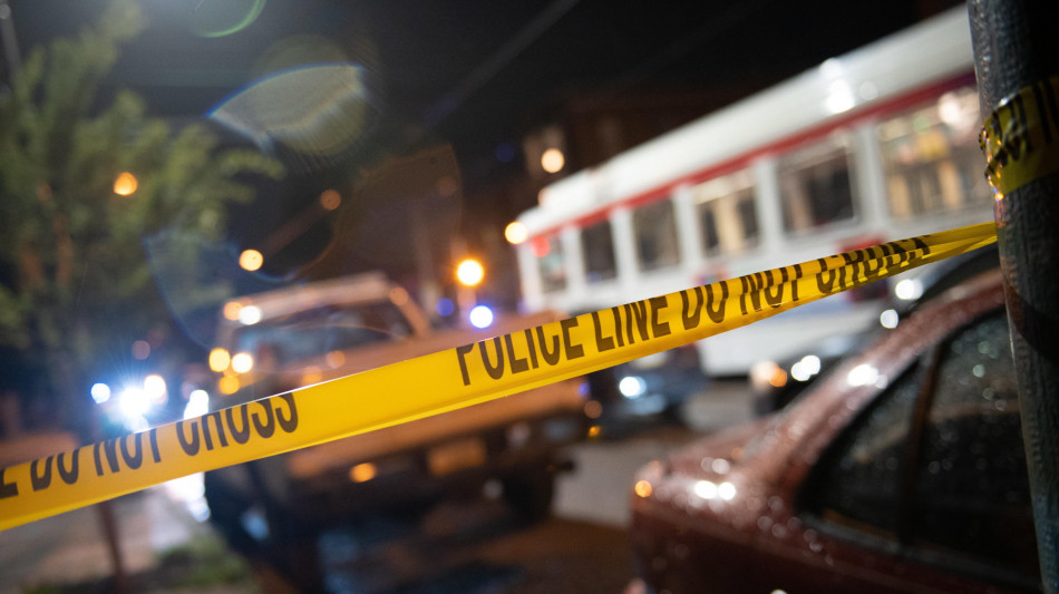 Un morto e sei feriti in sparatoria in campus Pennsylvania