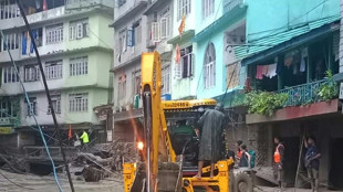 Inde: au moins 10 morts, 82 disparus dans le d&eacute;bordement d'un lac himalayen