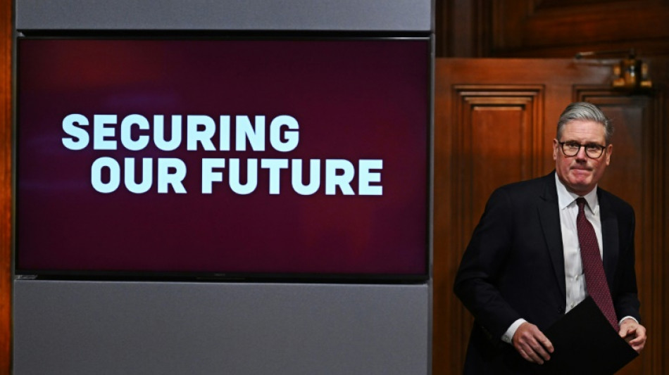 Une trentaine d'alli&eacute;s de l'Ukraine annoncent une "pression collective" sur la Russie