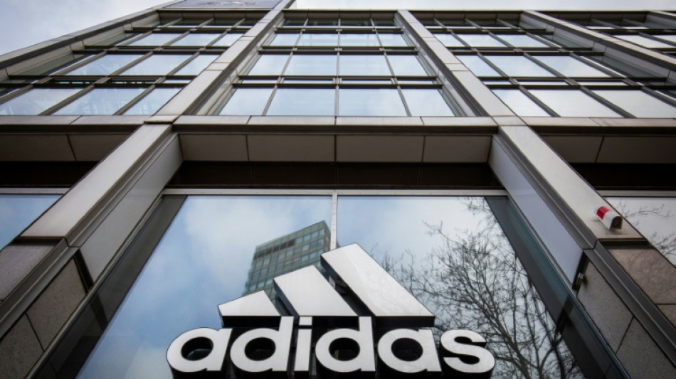 Corona-Politik in China tr&uuml;bt Quartalsgesch&auml;ft von Adidas ein