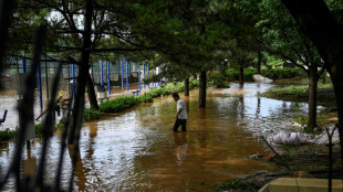 Intensas lluvias dejan 30 muertos en la capital de China