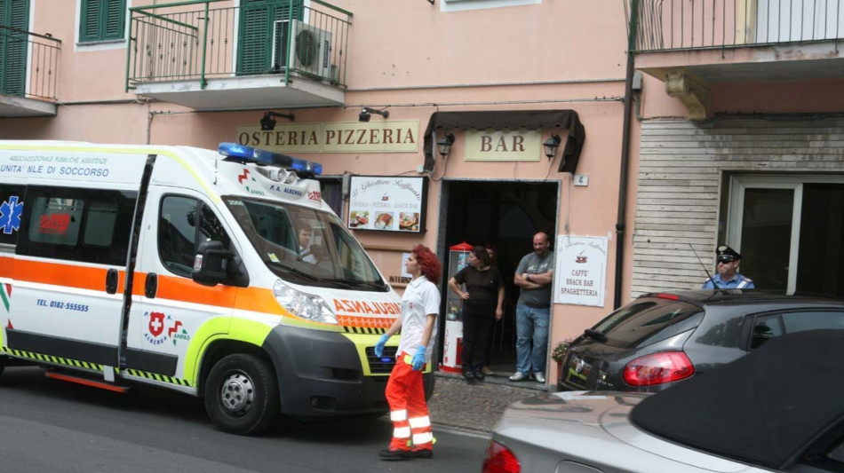 Suicida a 19 anni, forse per mancata ammissione a maturit&agrave;