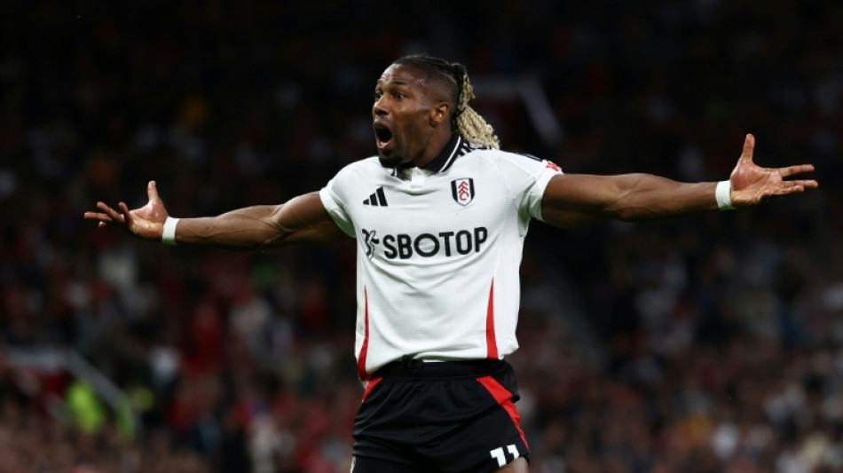 West Ham sign Fulham winger Traore