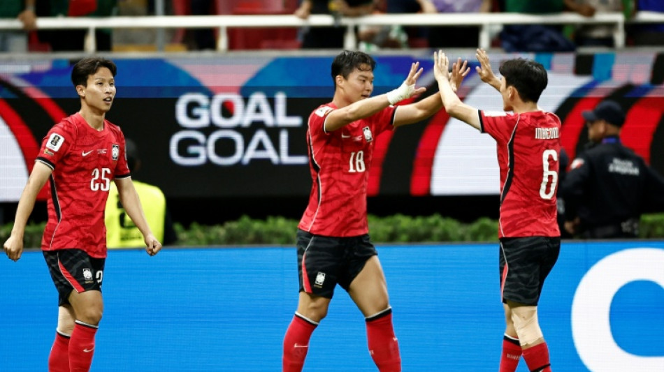 South Korea defeat Czechs to make strong World Cup start