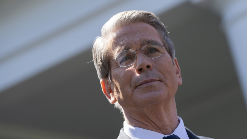 Segretario Tesoro Usa, 'nulla di insolito sui mercati'