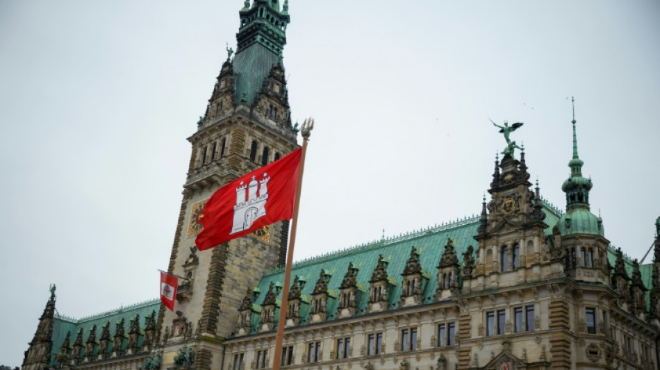 SPD gewinnt Wahl in Hamburg - rot-gr&uuml;ne Koalition verteidigt Mehrheit