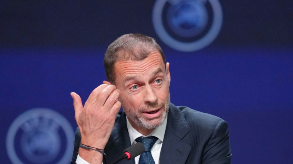 Presidente da Uefa n&atilde;o compareceu &agrave; final da Copa do Mundo devido ao 'caso Balogun'