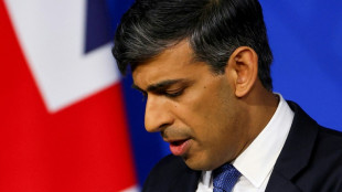 Plano para expulsar imigrantes a Ruanda &eacute; aprovado no Parlamento brit&acirc;nico