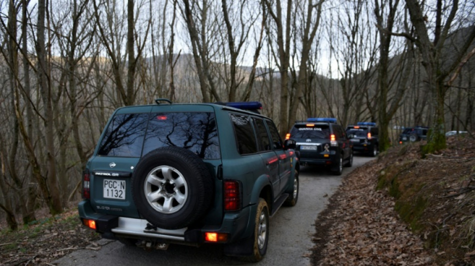 La policía española halla 250 animales muertos en un "criadero del horror"