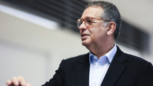 Socialista moderado vence extrema direita e se elege presidente em Portugal