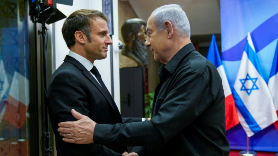 Macron prop&otilde;e a Israel e Autoridade Palestina coaliz&atilde;o internacional contra Hamas