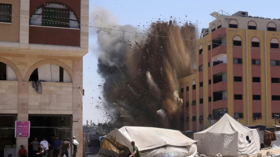 L'arm&eacute;e isra&eacute;lienne resserre son &eacute;tau sur la ville de Gaza