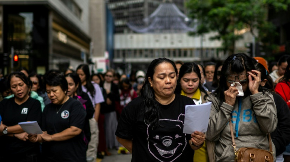 Hongkong trauert und betet für die 146 Opfer der Brandkatastrophe