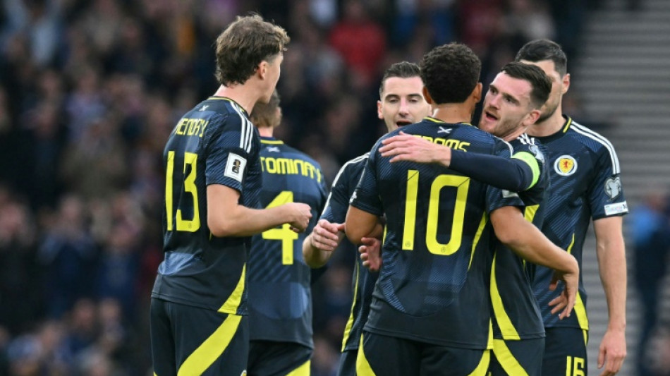 Escócia vence Belarus (2-1) e alimenta sonho de voltar à Copa do Mundo