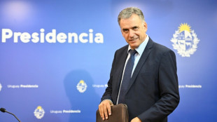 Uruguai vira &agrave; esquerda com herdeiro pol&iacute;tico de Mujica no poder