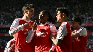 Eze rocket fires Arsenal back into top spot in Premier League