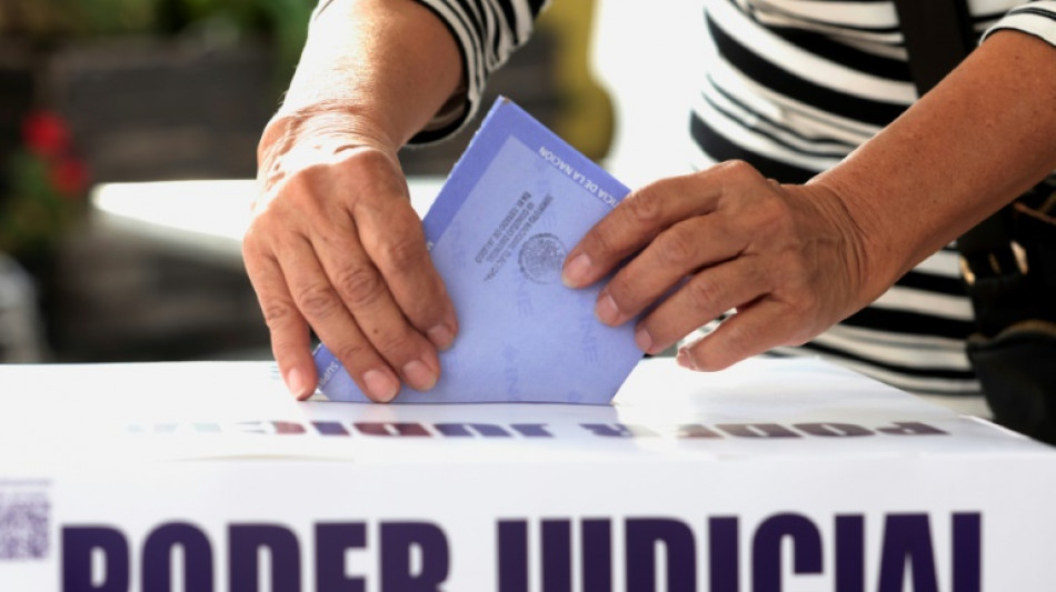 Geringe Wahlbeteiligung bei einzigartiger direkter Richterwahl in Mexiko