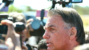 Aumenta la presión en Brasil sobre Bolsonaro, obligado a usar tobillera electrónica