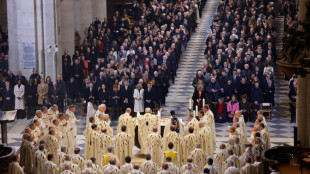 La catedral de Notre Dame celebra sus primeras dos misas cinco a&ntilde;os despu&eacute;s del incendio