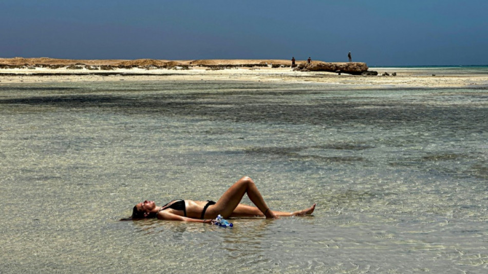 Egypte: une plage vierge menac&eacute;e par le tourisme de masse