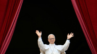 Neuer Papst Leo XIV. stellt sich erstmals der internationalen Presse