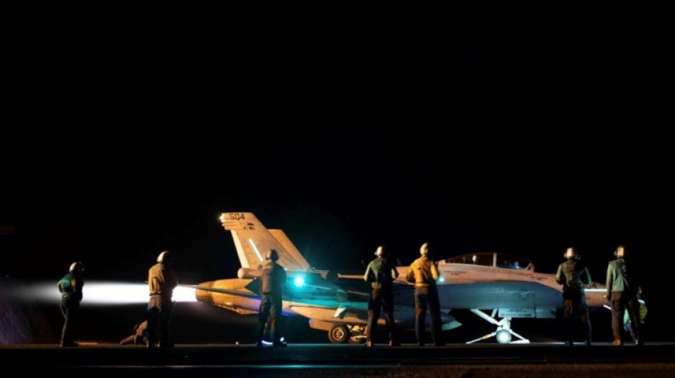 Huthis do I&ecirc;men prometem repres&aacute;lias por bombardeios de EUA e Reino Unido