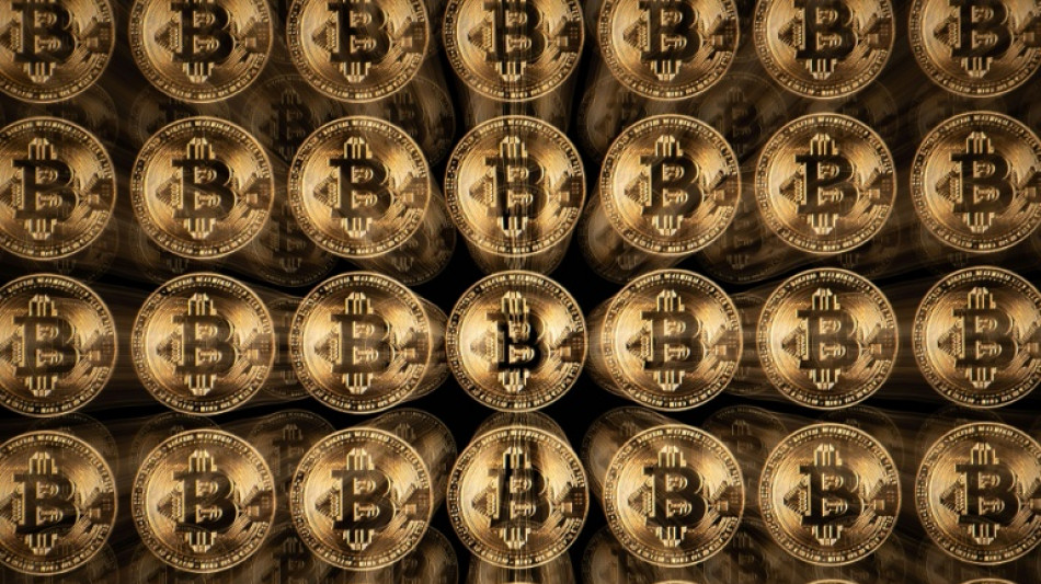 Betr&uuml;ger bringen Mann aus Nordrhein-Westfalen um mehr als hunderttausend Euro