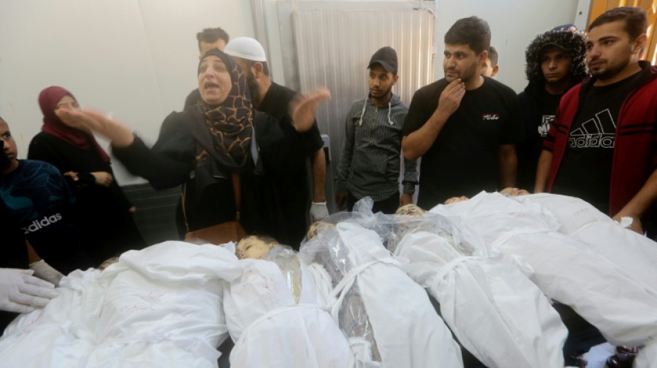 Oito crian&ccedil;as de uma mesma fam&iacute;lia morrem em bombardeio a Gaza