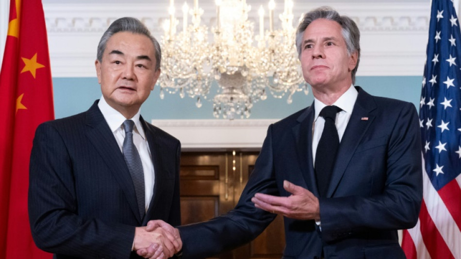 Ministro das Rela&ccedil;&otilde;es Exteriores da China pede la&ccedil;os 'est&aacute;veis' com EUA